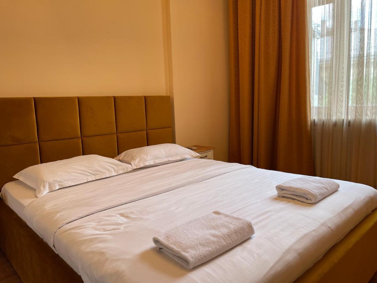 Avangard Qn Romana Apartment Lviv Luaran gambar