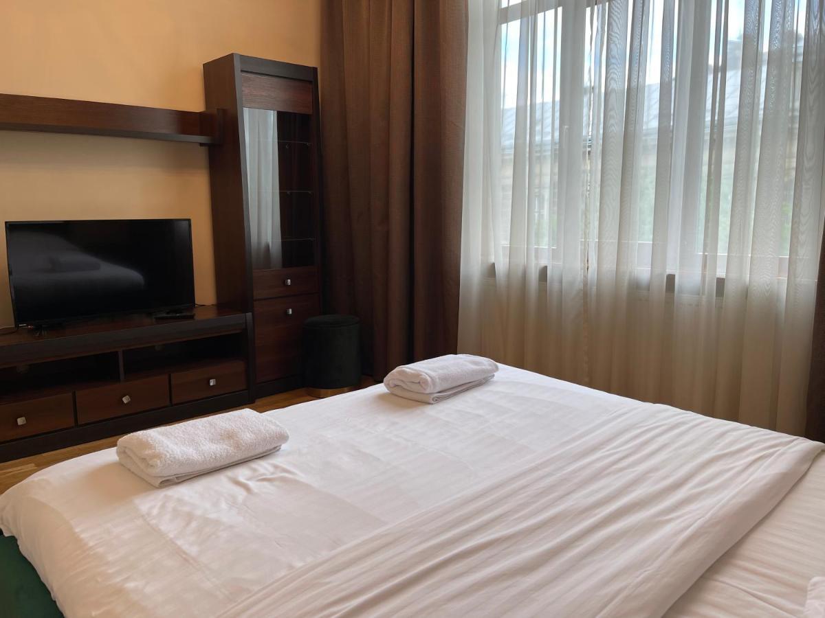 Avangard Qn Romana Apartment Lviv Luaran gambar
