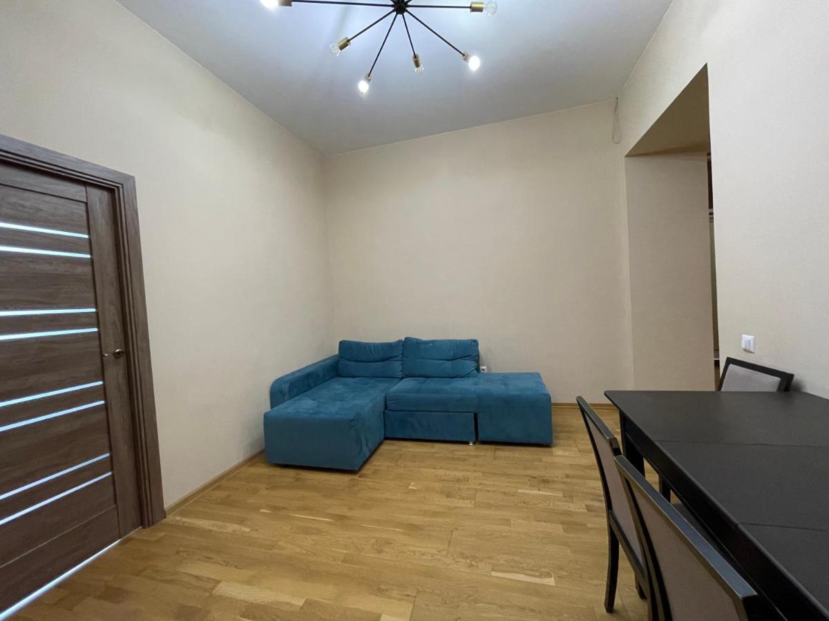 Avangard Qn Romana Apartment Lviv Luaran gambar